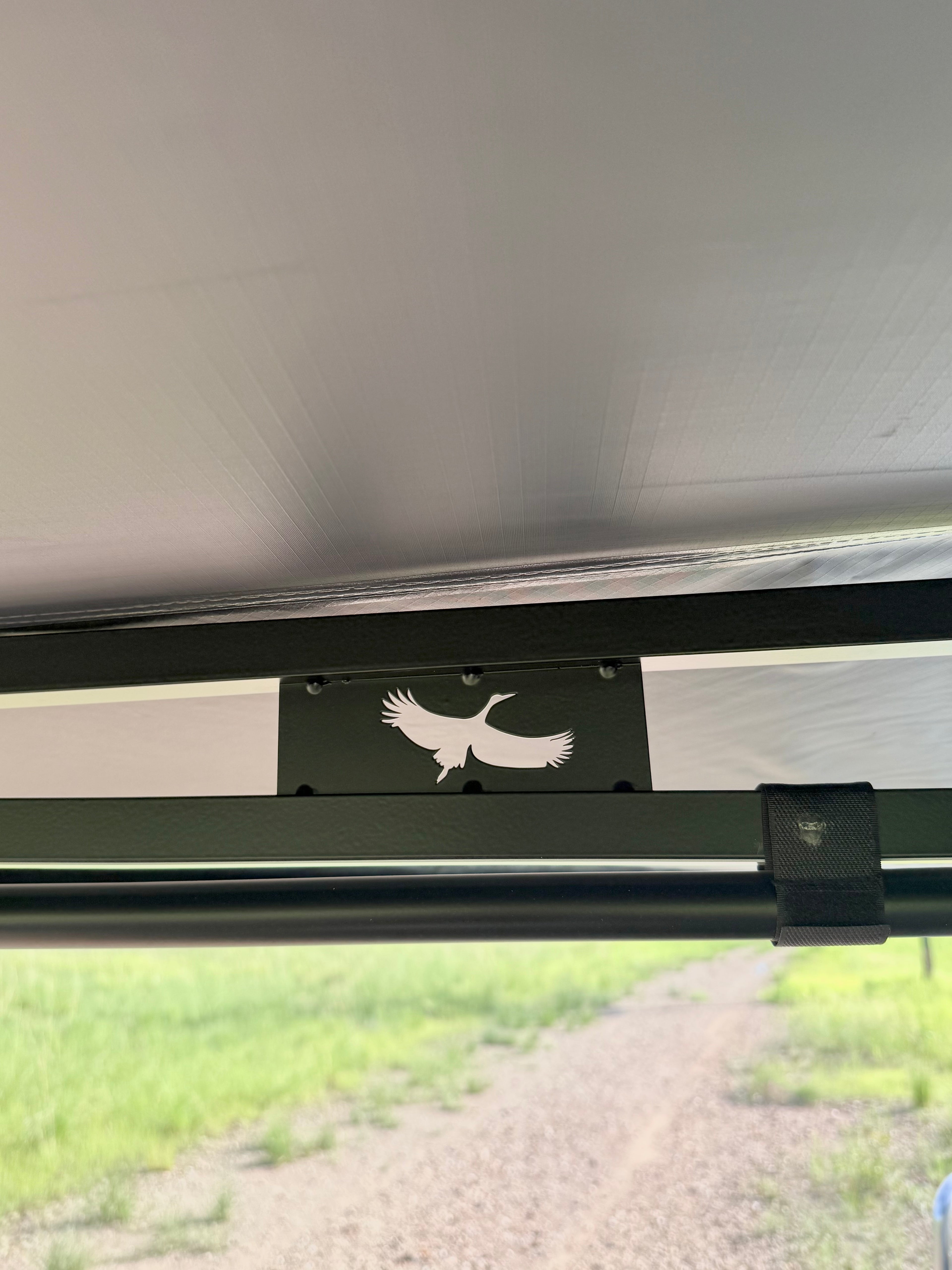 BROLGA 270 XL FREESTANDING AWNING