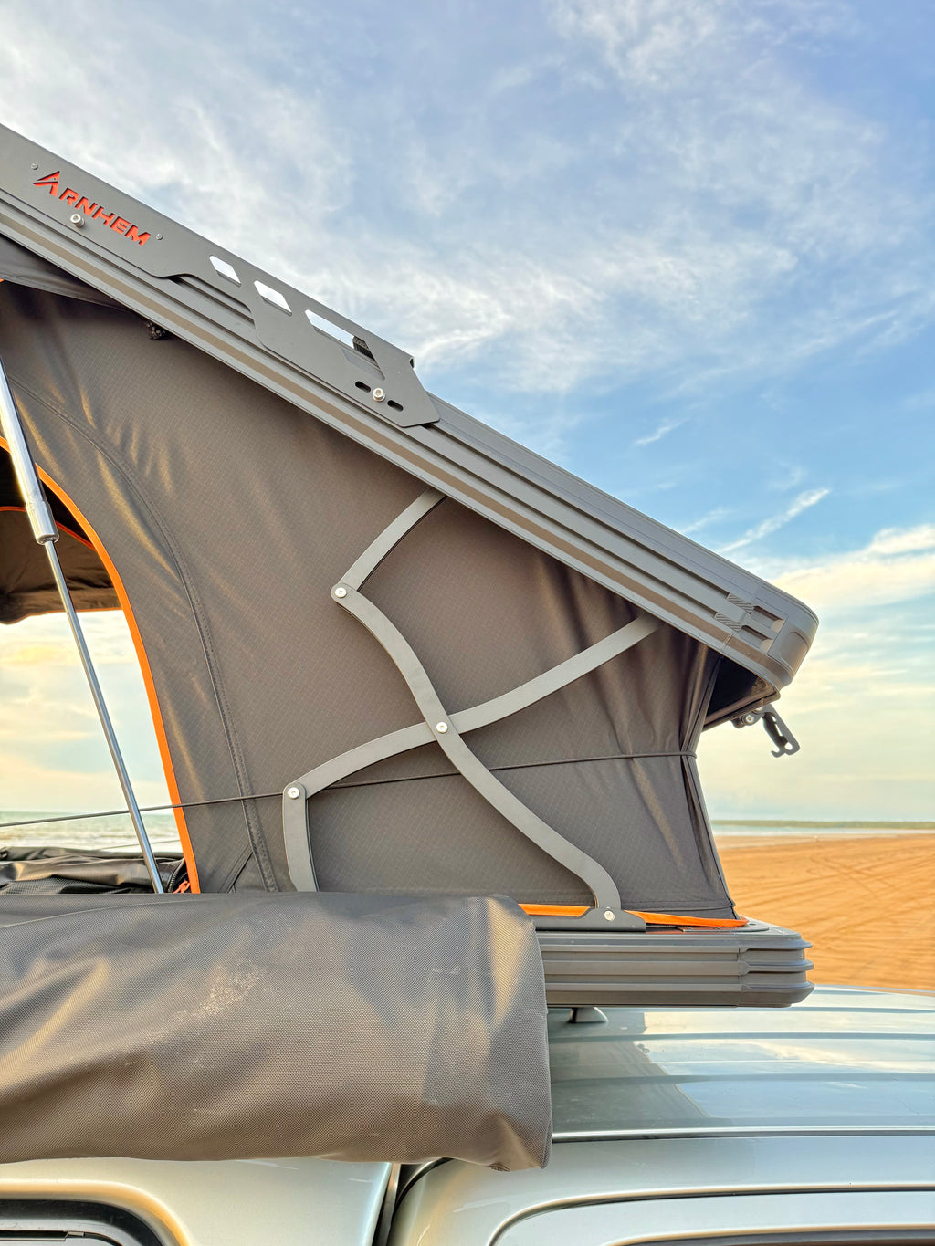 FRONTIER 1.45 ROOFTOP TENT