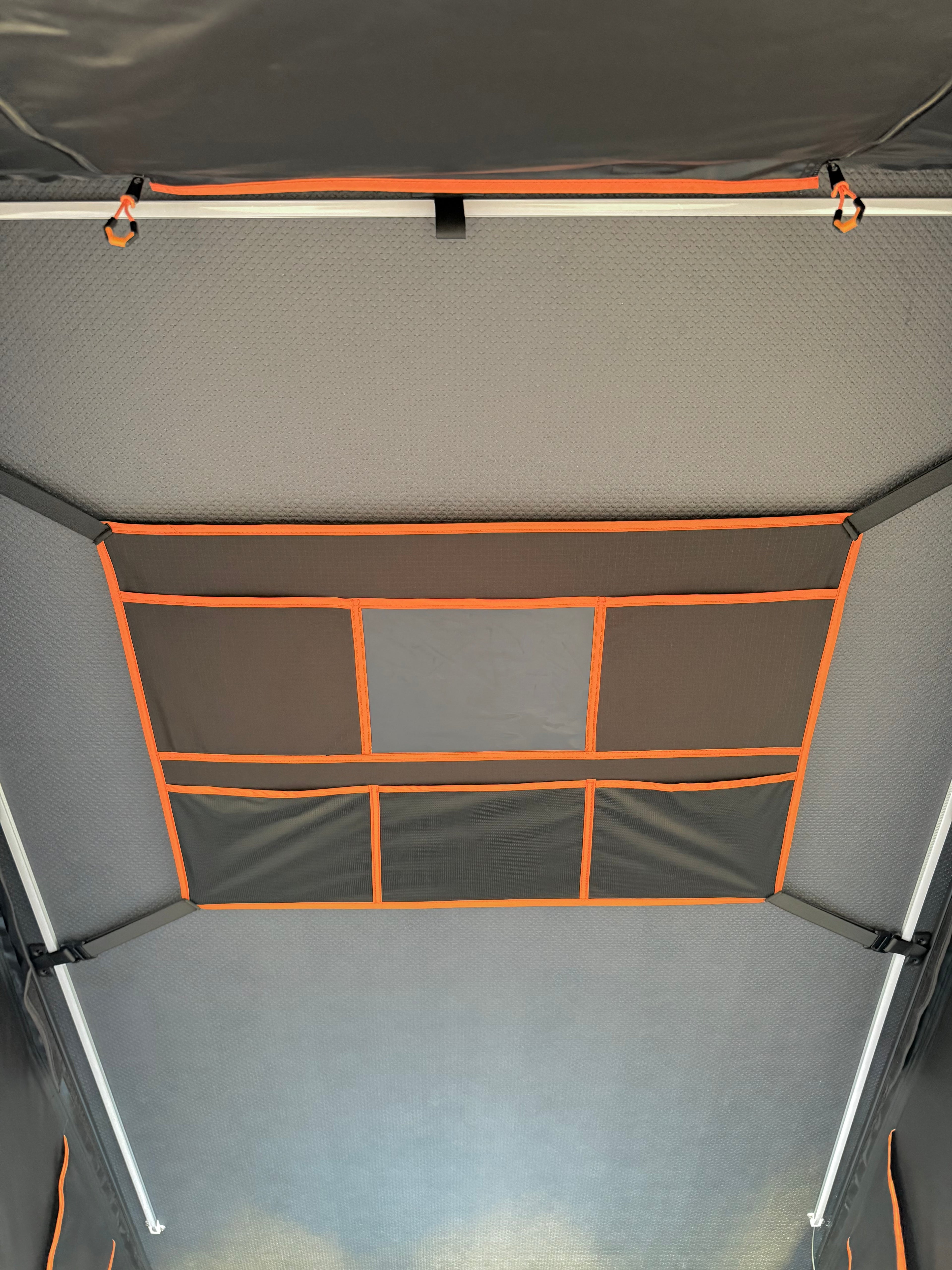 FRONTIER 1.45 ROOFTOP TENT