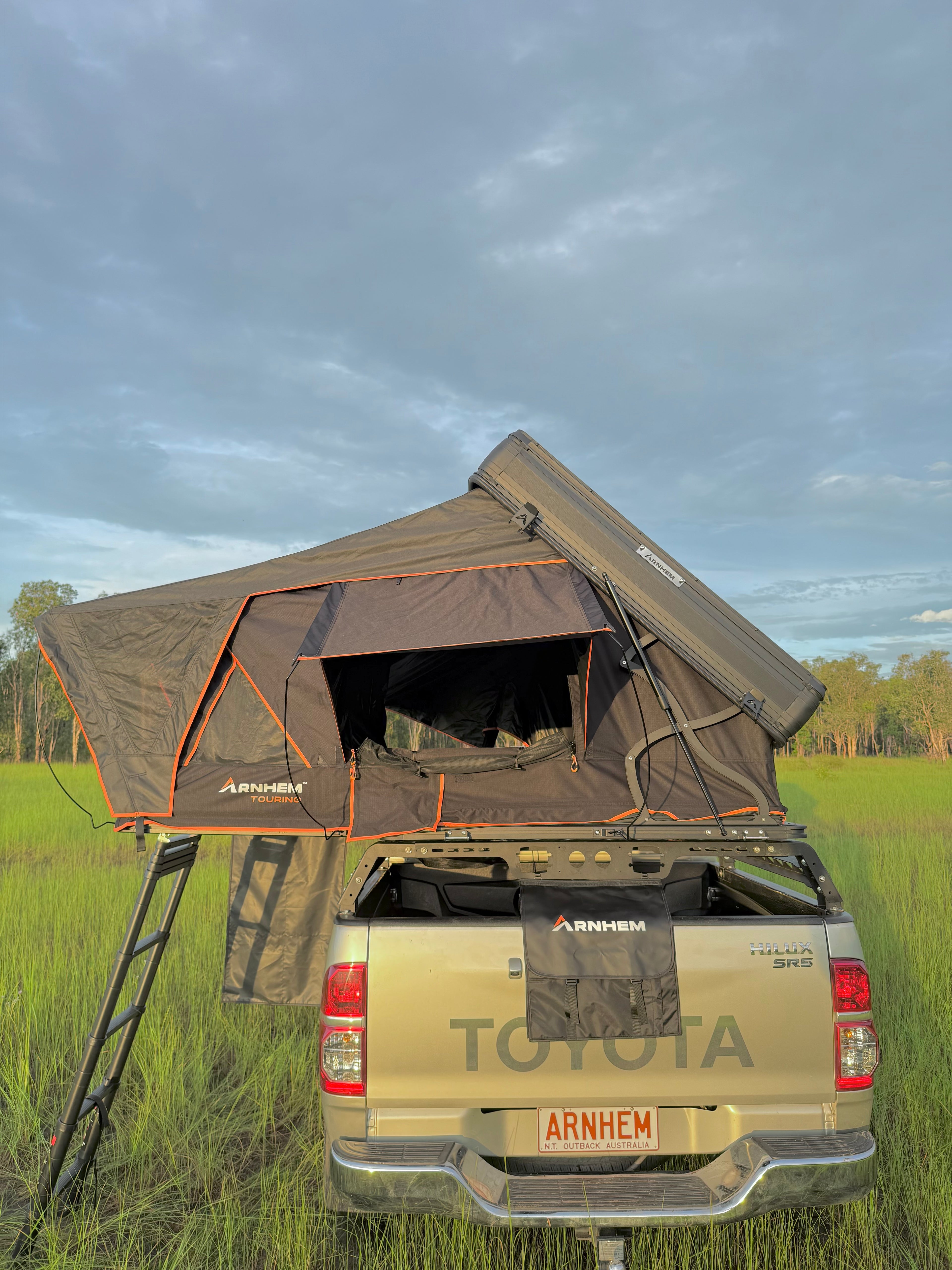 TANAMI PRO 1.5 ROOFTOP TENT