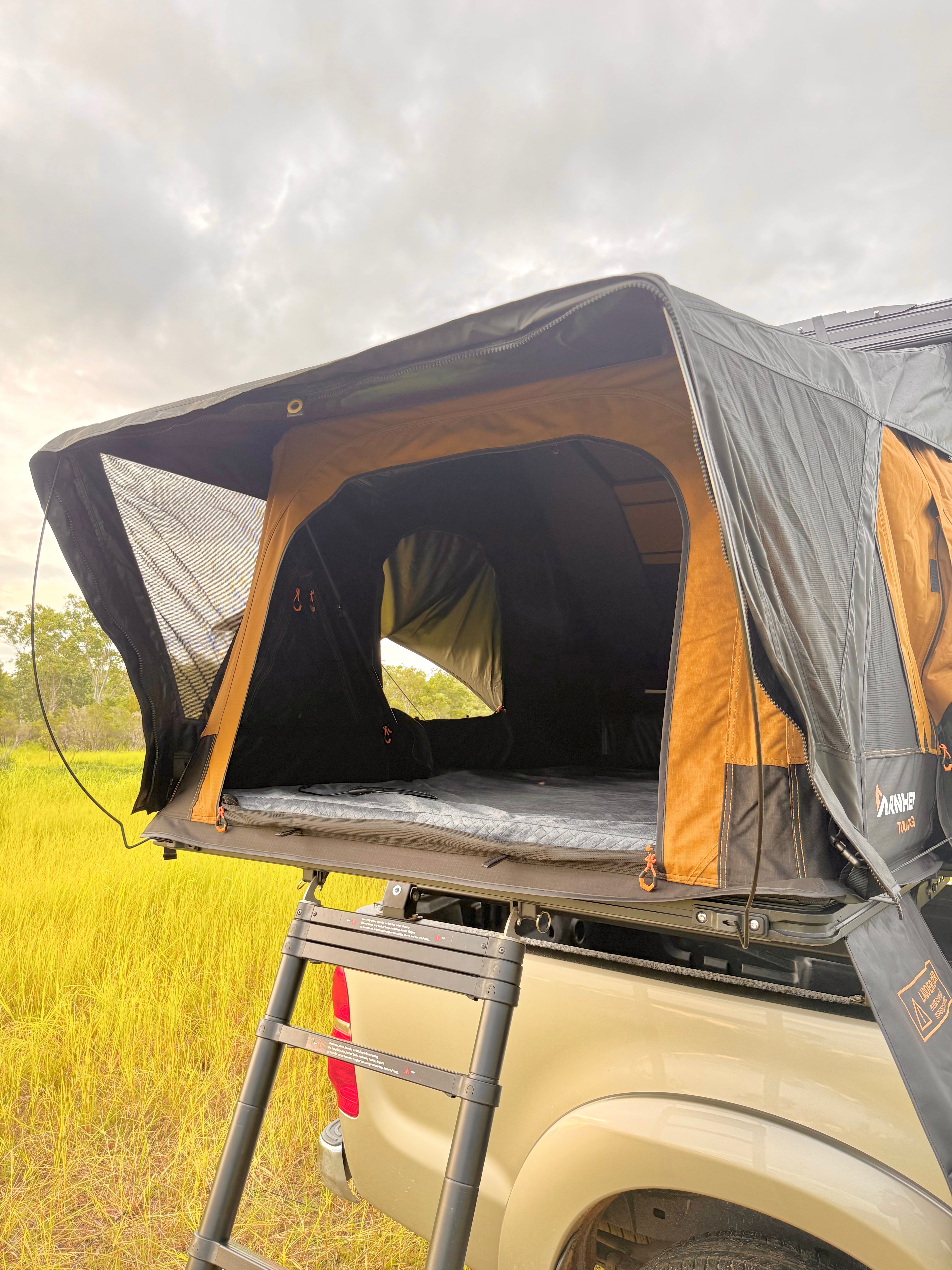 TANAMI PRO 1.5 ROOFTOP TENT