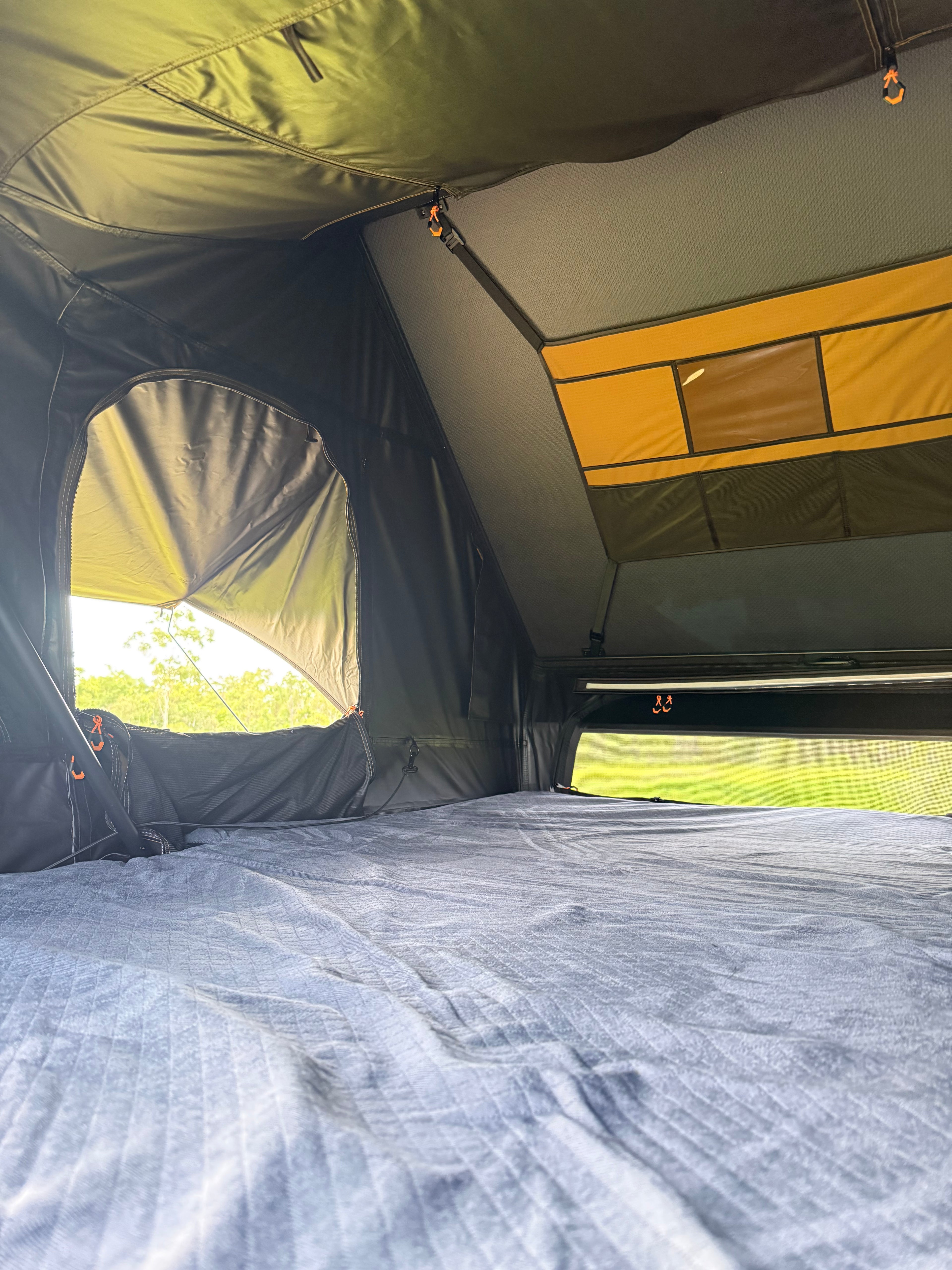 TANAMI PRO 1.5 ROOFTOP TENT